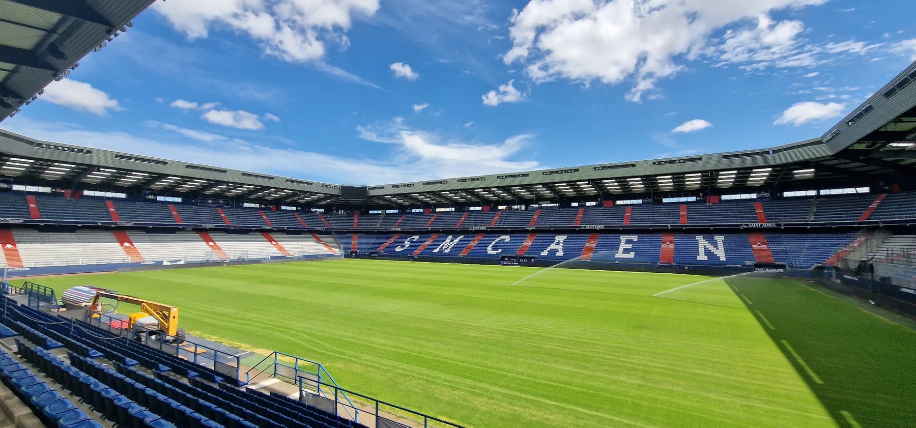 Better Game Days with Xeron LED at Michel d’Ornano — installation