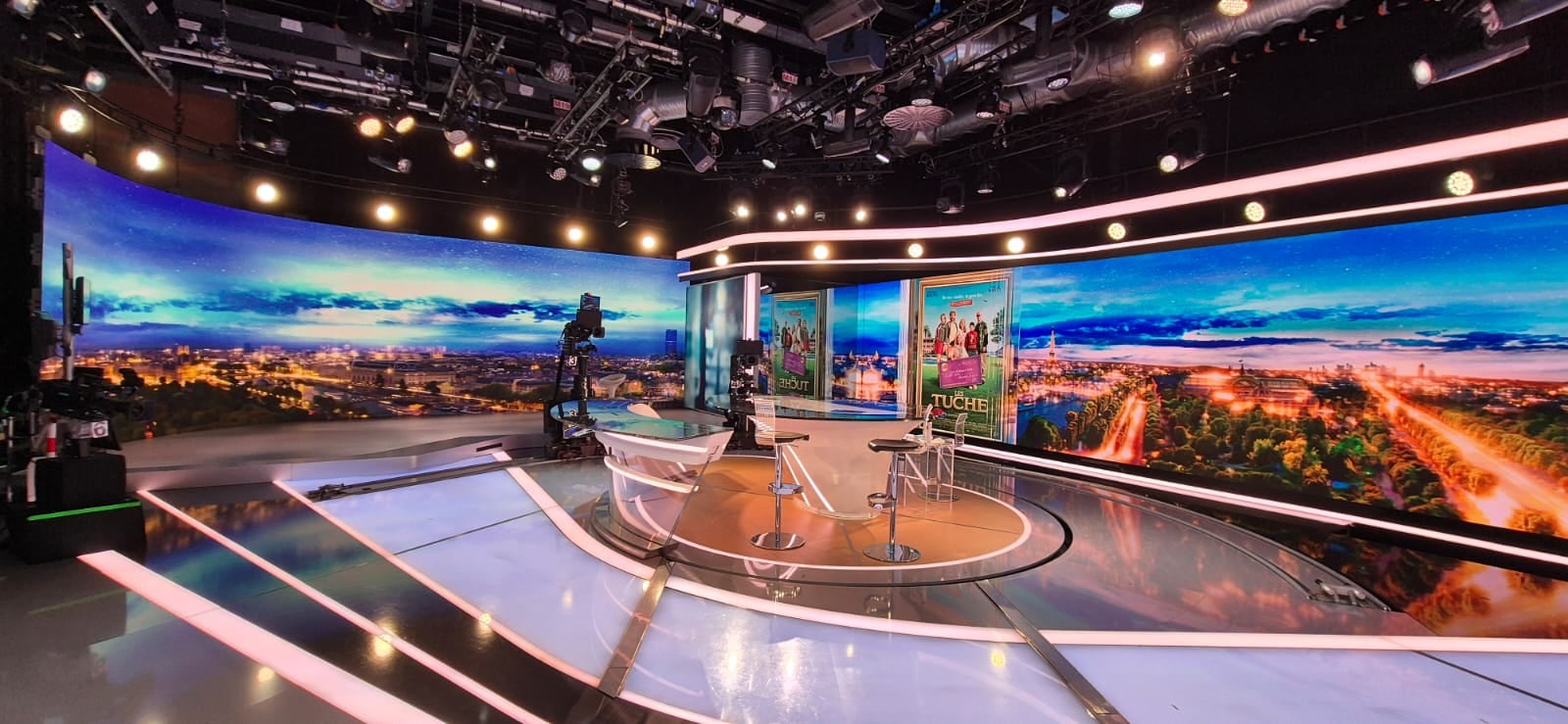 From TF1 to France: Bringing Unreal Engine XR to Life with Xeron LED Displays — installation