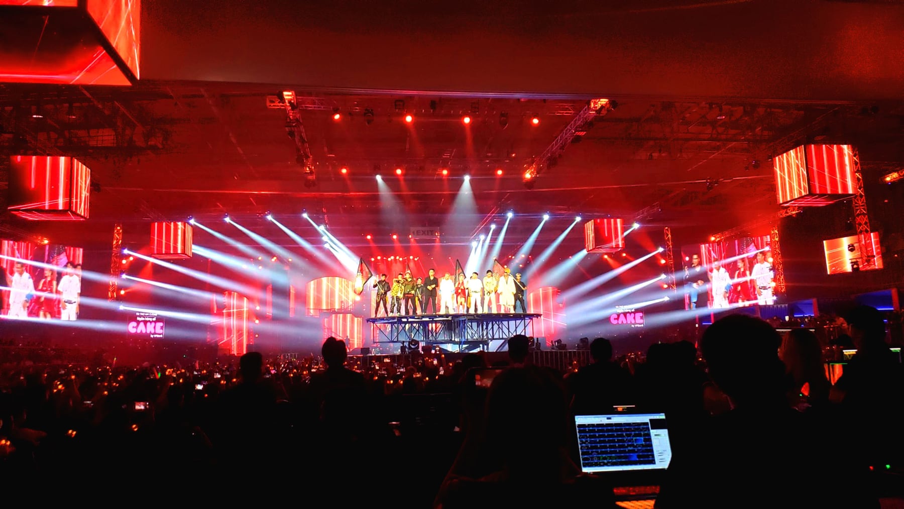 Rap Viet All Stars 2021 live concert overview — installation
