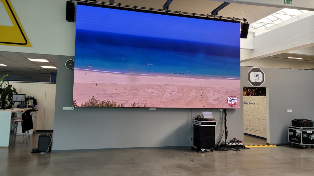 Schaufler Sales Brings Xeron XR Essential to Event Rental in Germany — installation