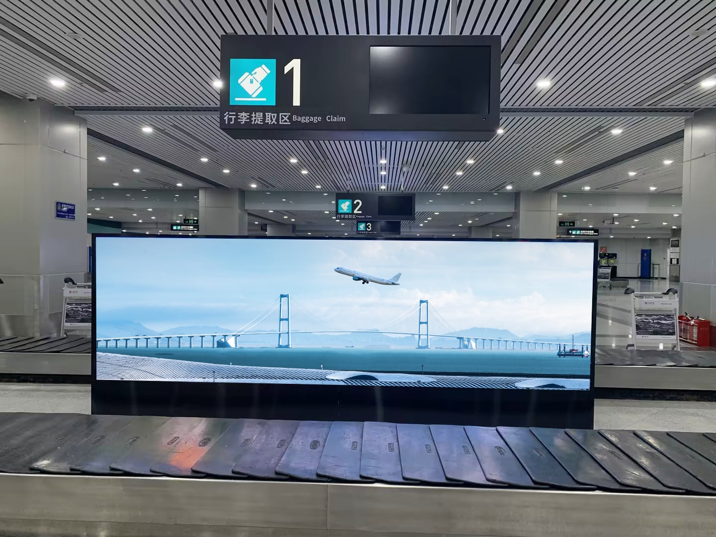 Xeron constructs high-standard screens for Fuzhou Changle International Airport — installation