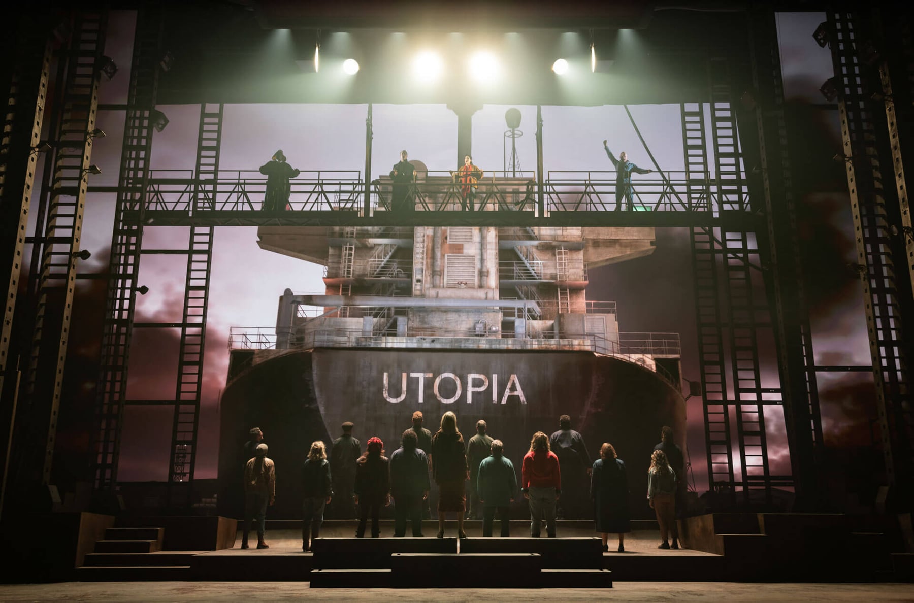 Xeron Helped Steer Sting’s The Last Ship Into Its New Visual Era — installation