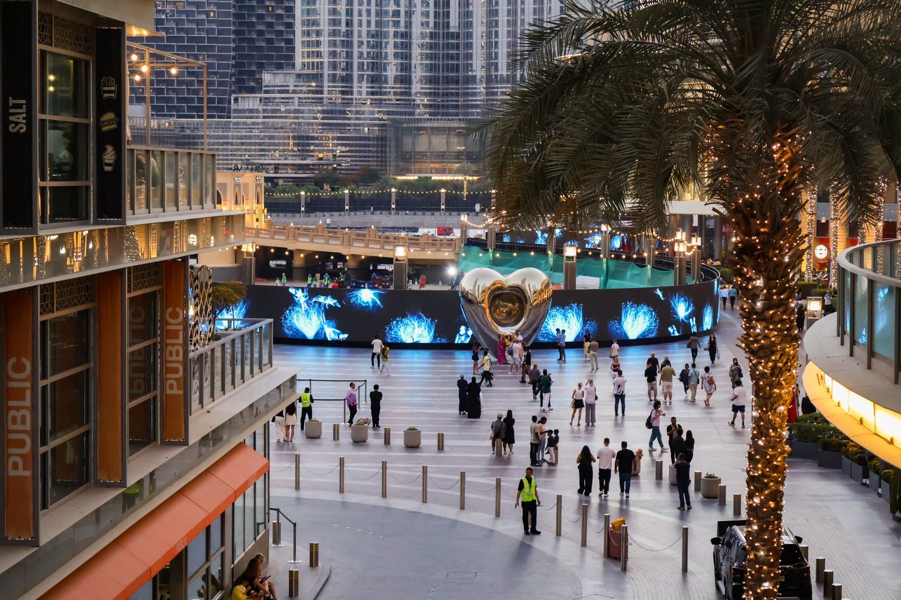 Xeron Powers World’s Largest Digital Display at Dubai Fountain — installation