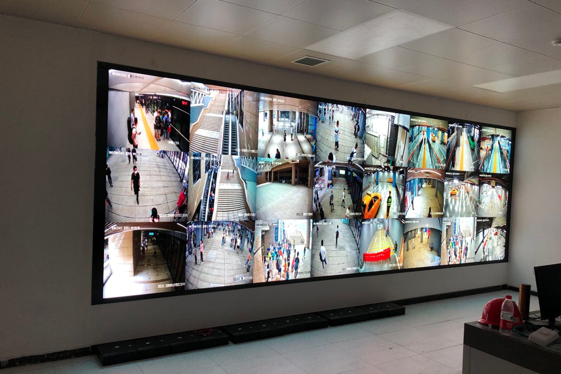 LED video wall vs LCD video wall: which is right for boardrooms and control rooms — cover